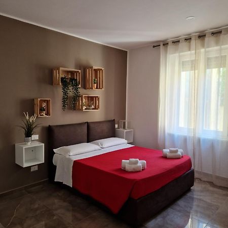 Suebi Rooms And Appartament Termoli Eksteriør bilde