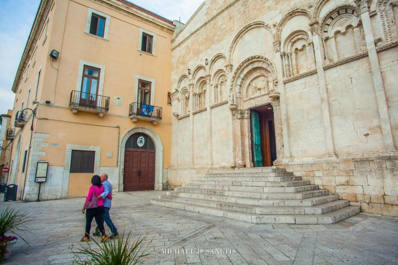 Suebi Rooms And Appartament Termoli Eksteriør bilde